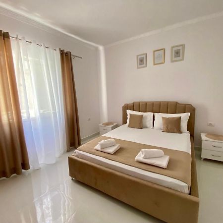 Ona Apartament Saranda Zewnętrze zdjęcie